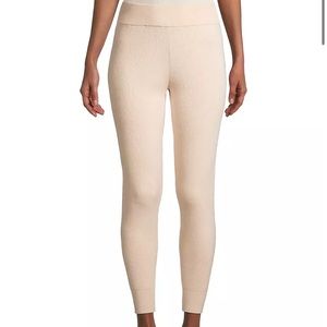 Toccin(NY) Rib Knit Leggings in Oatmeal Size Large